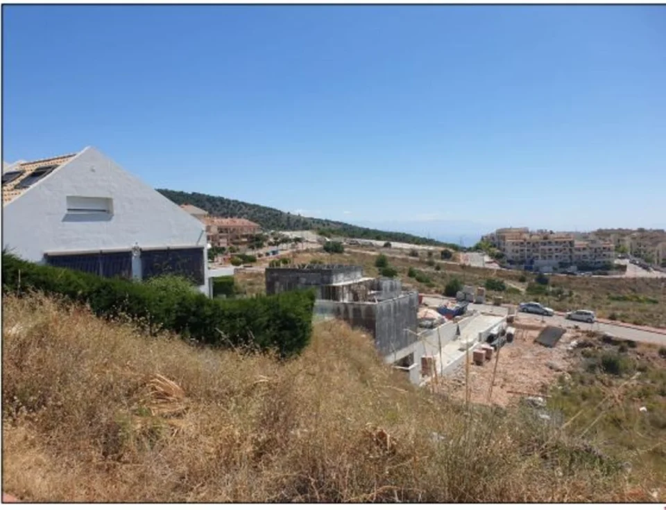 Residential Plot in Benalmadena