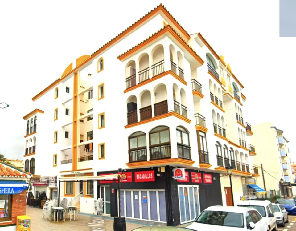 Middle Floor Apartment in San Luis de Sabinillas