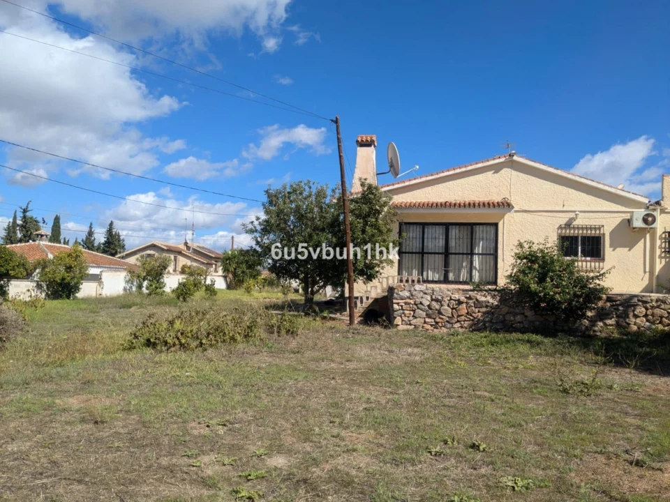 Detached Villa in Alhaurín el Grande